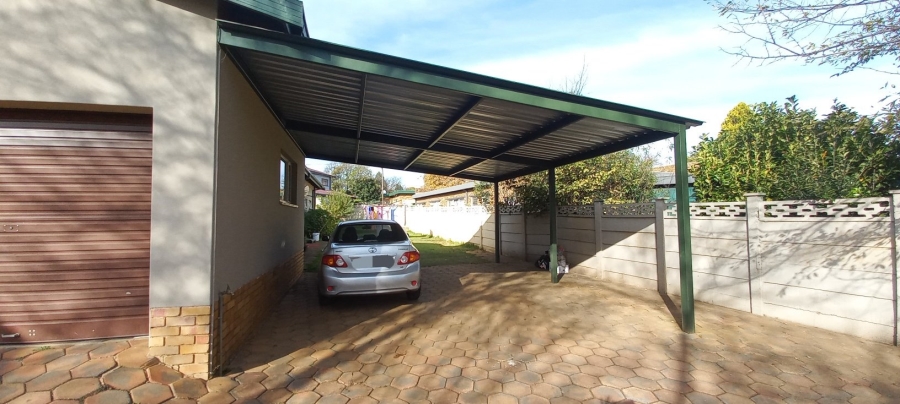 4 Bedroom Property for Sale in Panorama Free State